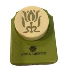 Anna Griffin All Night Media Tulip Paper Punch Scrapbooking